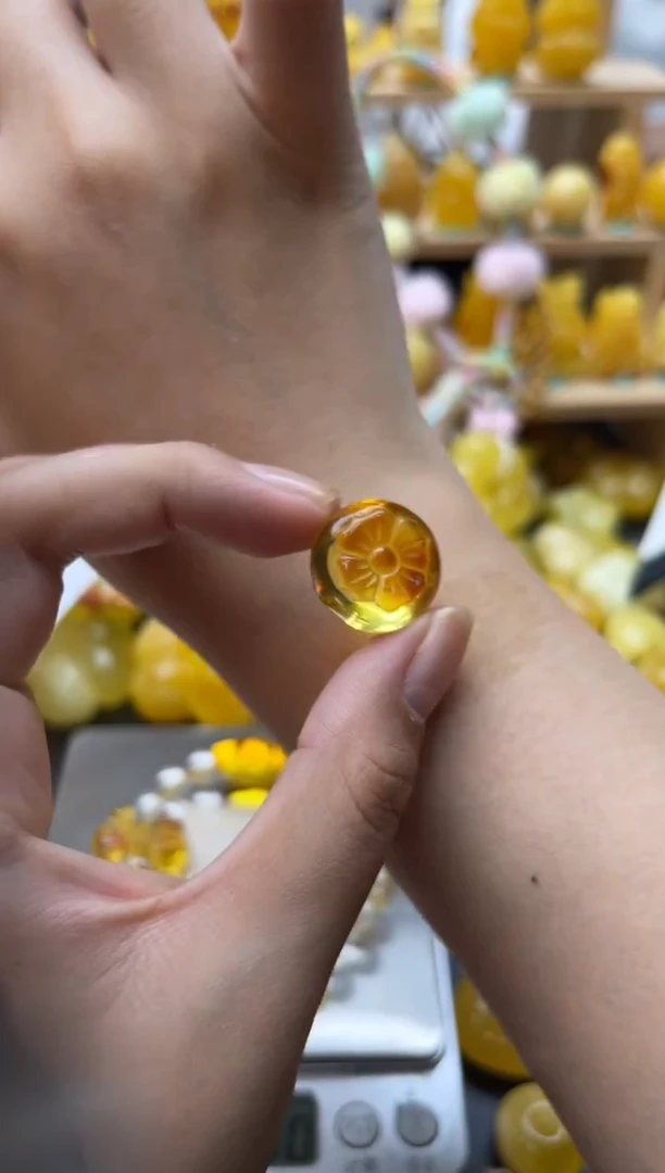 琥珀未镶嵌珠宝奇石145琥珀蜜蜡微瑕