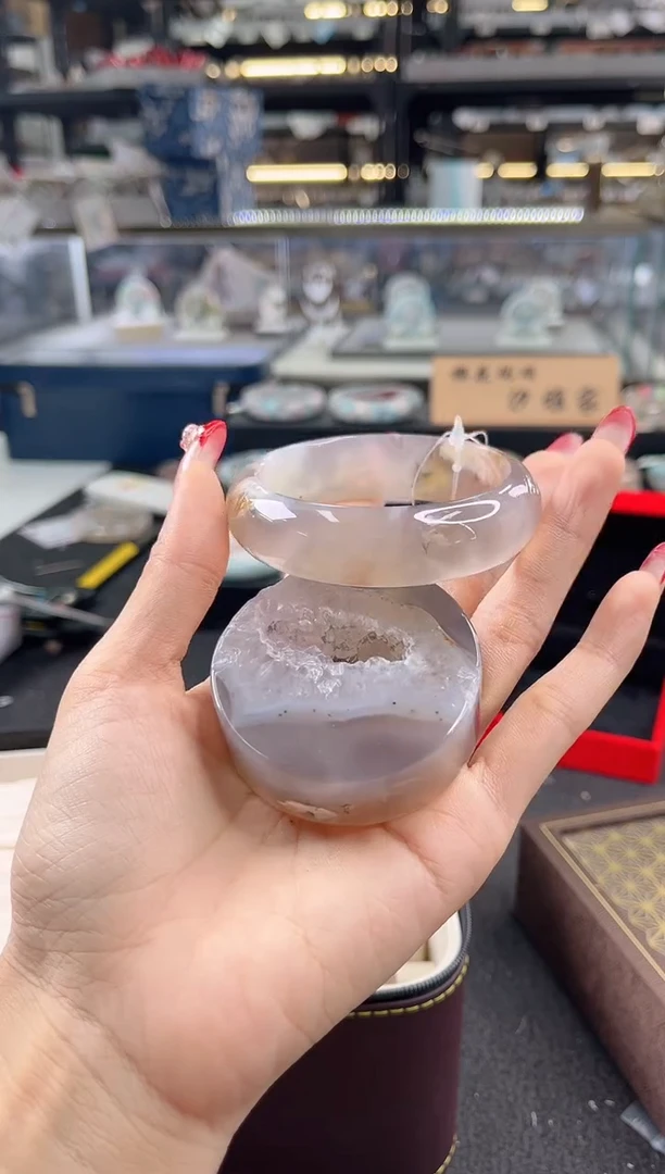 未镶嵌手镯石英质玉56--57圈口（赠品镯心）64327481