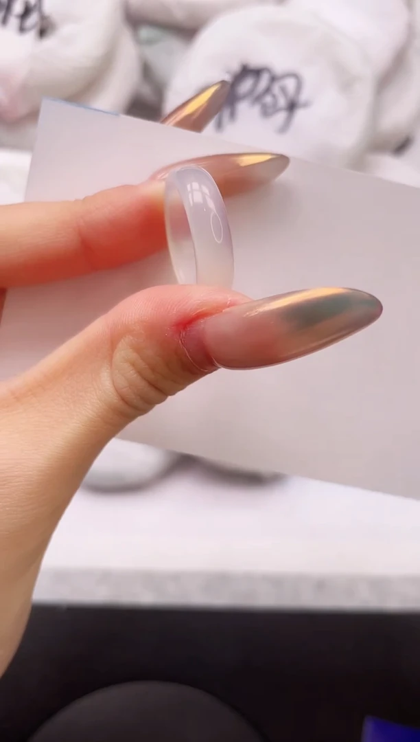 【闪购商品】石英质玉手镯未镶嵌素圈戒指白