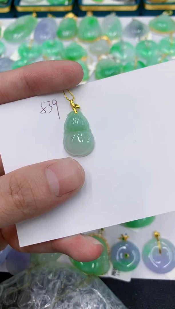 颈饰未镶嵌翡翠111111