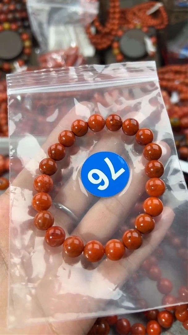 南红玛瑙手串未镶嵌9