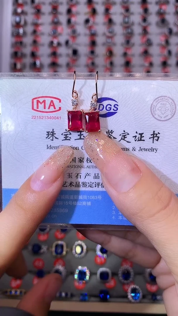 【闪购商品】红宝石耳饰银S925镶嵌111111