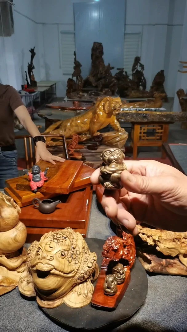 木猴：金丝楠木小叶桢楠