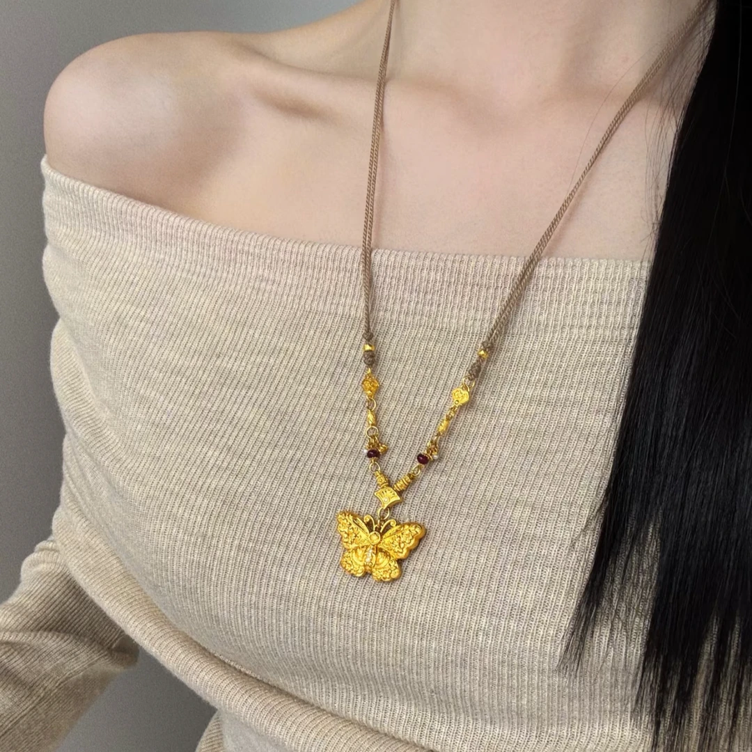 铜合金布艺项链 蝴蝶轻奢高级感精致复古新中式时尚百搭锁骨链