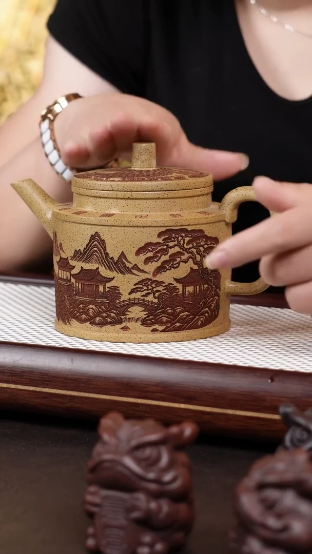 茶壶紫砂芝麻段金钟