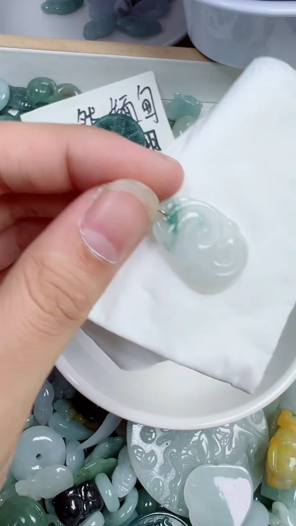 散珠翡翠476号链接，A货翡翠