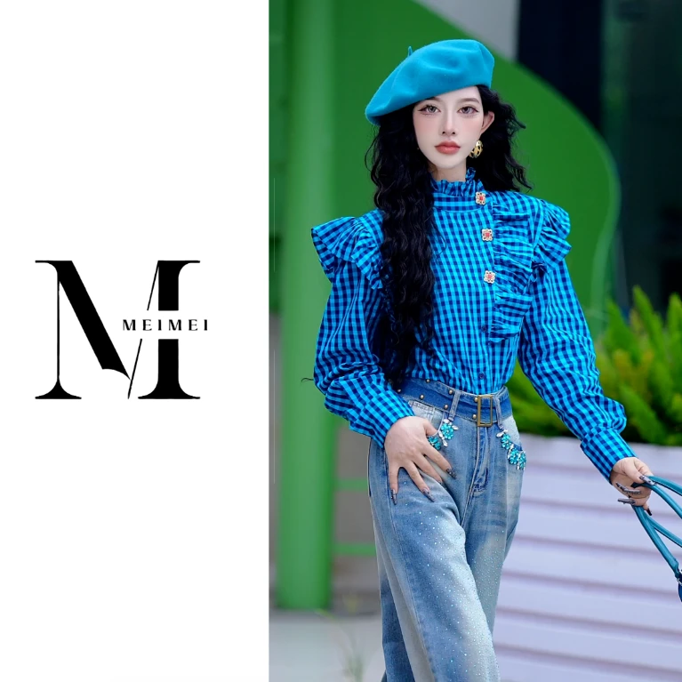 2025年春款蓝色格子拼接方形扣子衬衫牛仔时尚百搭夏季复古春季
