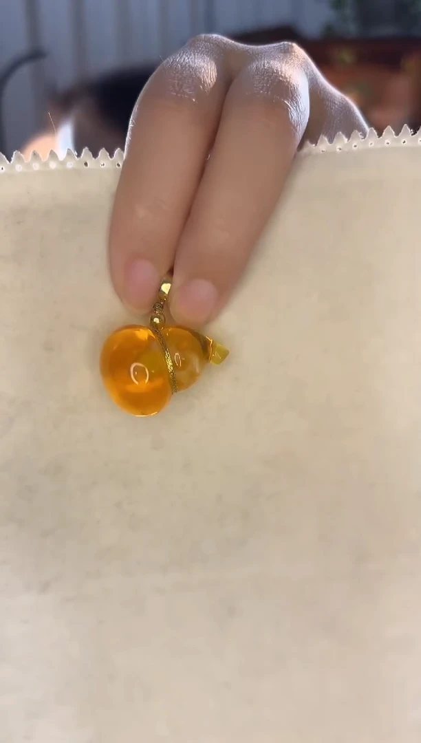 未镶嵌颈饰蜜蜡蜜蜡精品葫芦吊坠高品质