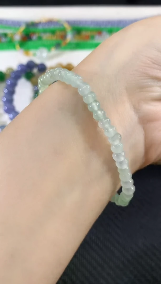 未镶嵌手串翡翠1|350