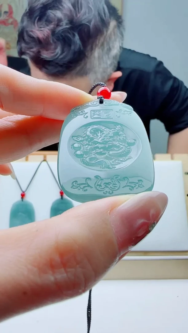 颈饰未镶嵌翡翠多样性发其一