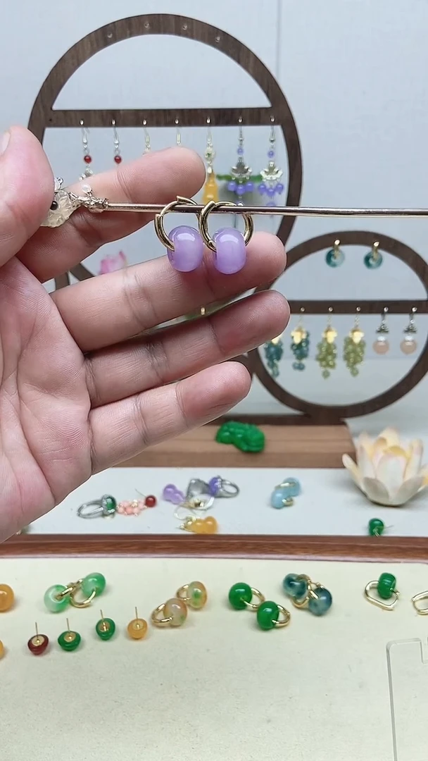 14K金镶嵌石英质玉（天山翠）耳钉123号紫