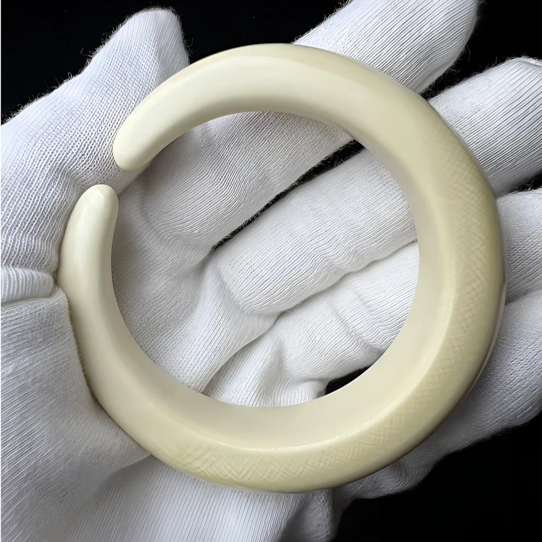 【随型贵妃镯】5A级天然猛犸牙带皮手镯76.9x20x11mm~内径53-Q25