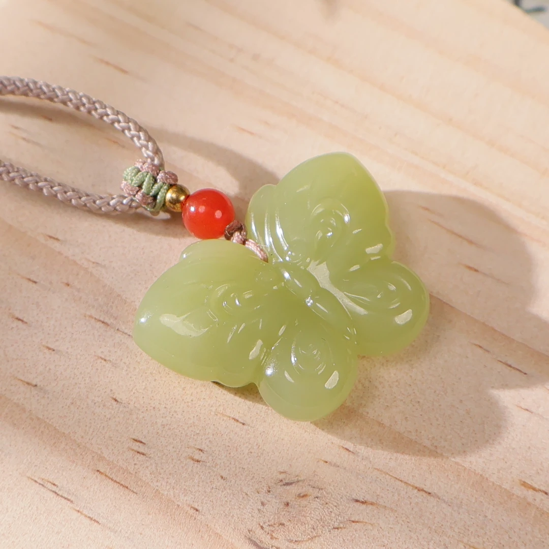 和田玉黄口胖蝴蝶 约卡30×22×8mm 饱满 精雕 时尚 百搭气质手工