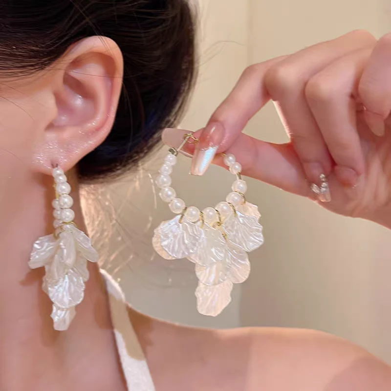 铜合金耳饰 气质轻奢百搭简约简约优雅精致网红设计师耳环F3028