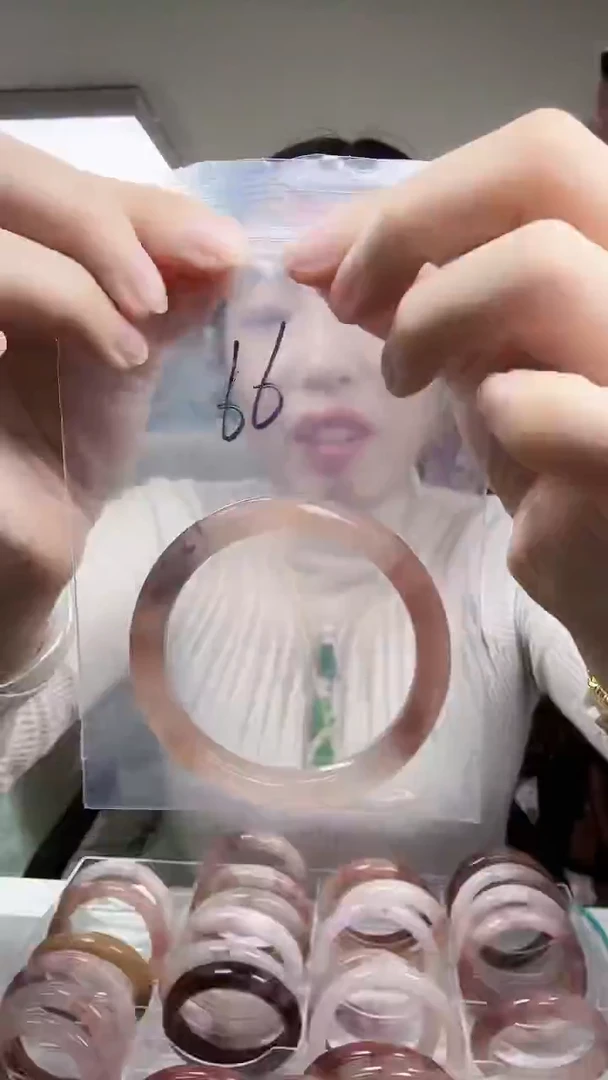 未镶嵌手镯石英质玉新疆金丝玉桃花酿手镯61 圈口