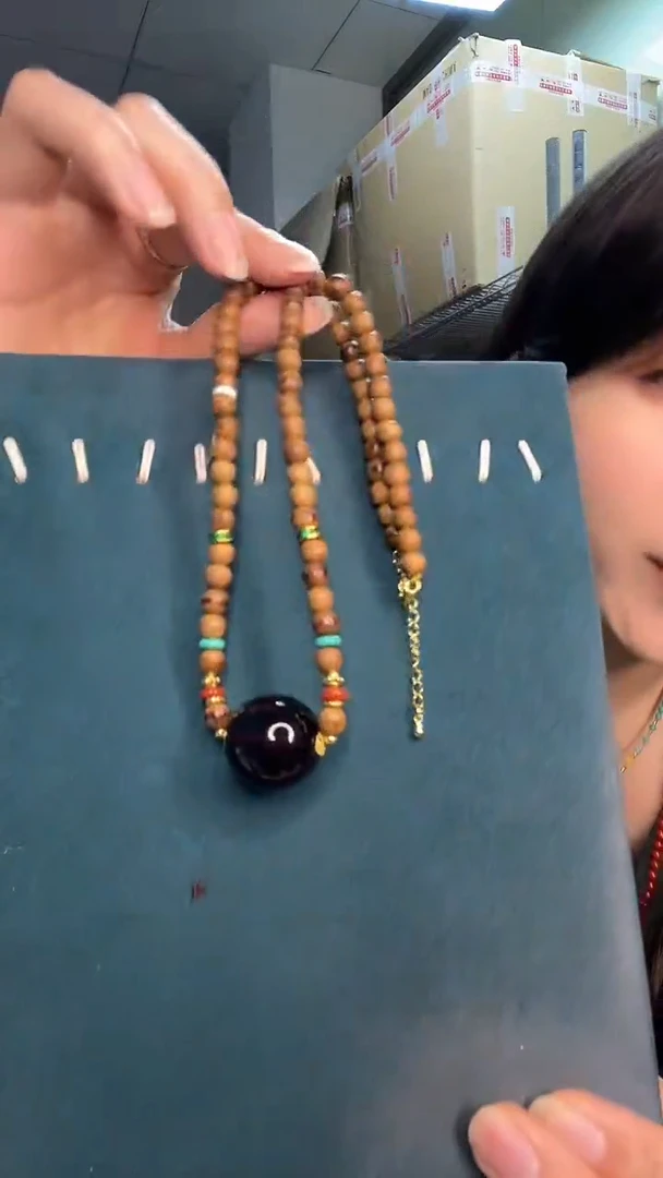 未镶嵌琥珀裸石A1181天然蜜蜡