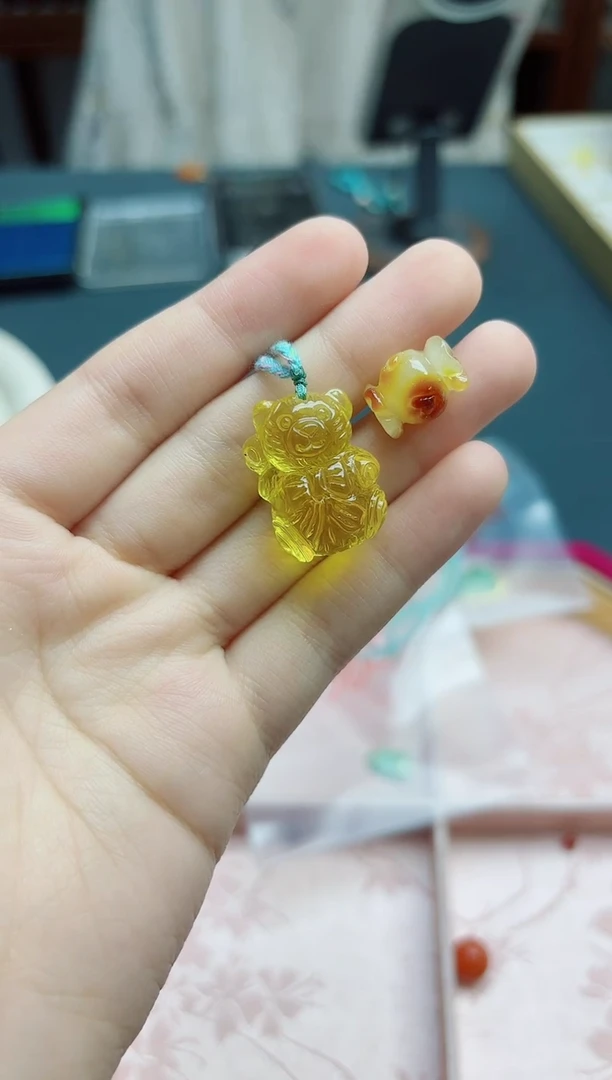 未镶嵌琥珀裸石蜜蜡小熊吊坠*1 GW