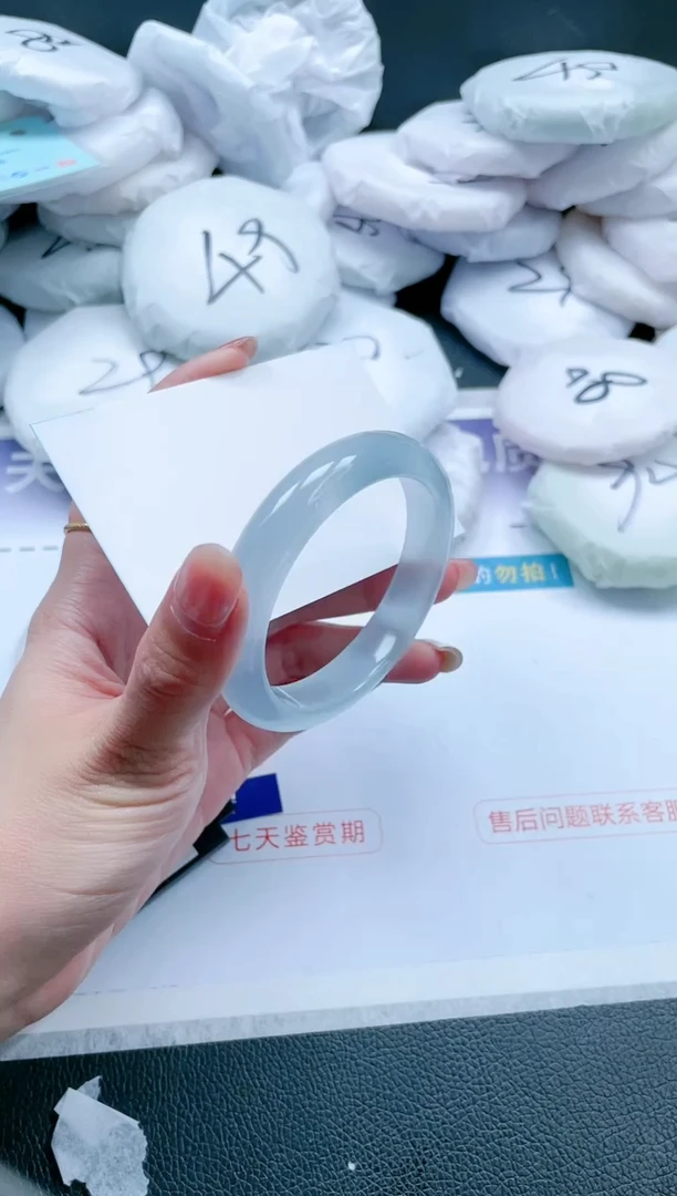 【闪购商品】石英质玉手镯未镶嵌 冰冰蓝手镯-56