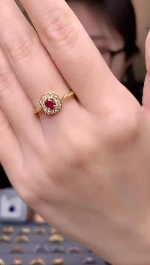 【闪购商品】红宝石戒指银S925镶嵌戒指