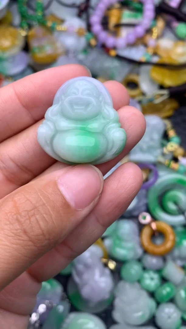 颈饰未镶嵌翡翠缅甸翡翠吊坠