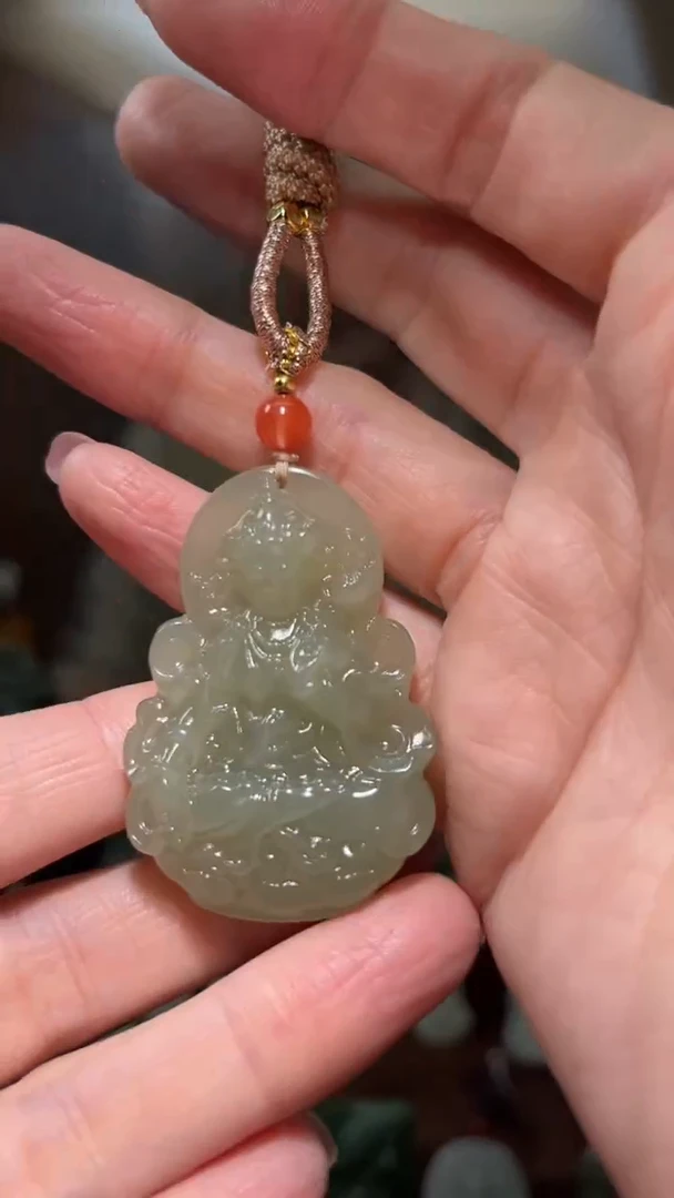 颈饰未镶嵌和田玉·