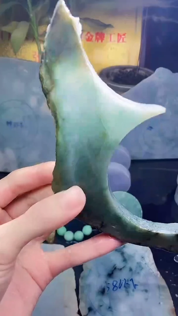 未镶嵌挂件翡翠小雨467