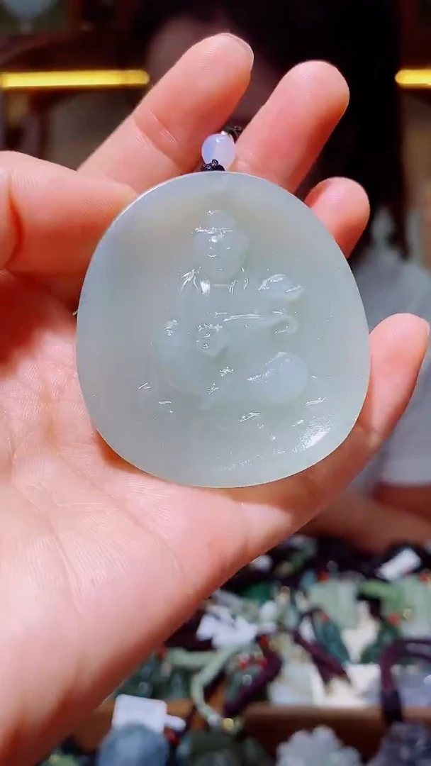 颈饰未镶嵌和田玉1
