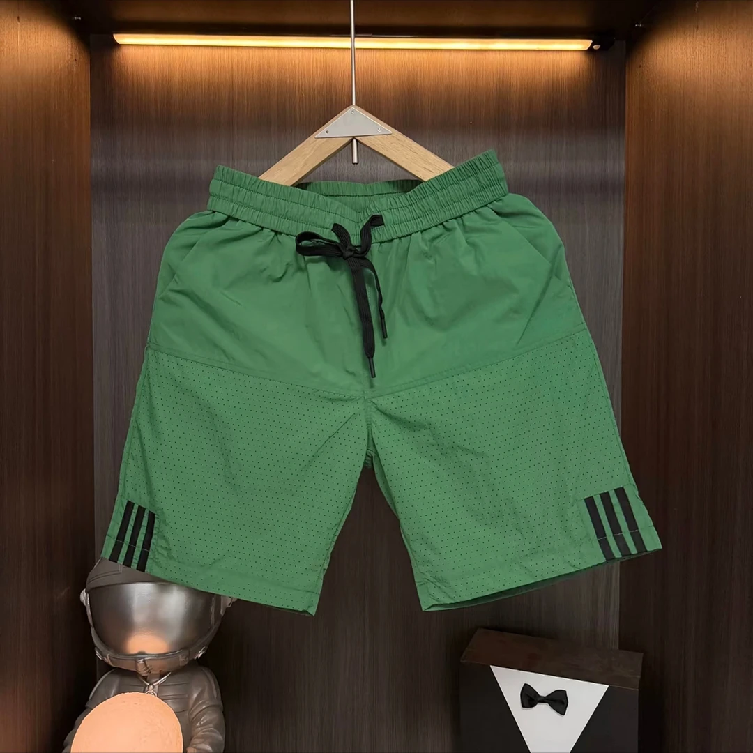 【现货速发】夏季新款男士时尚百搭休闲刺绣打孔透气速干四分裤短裤
