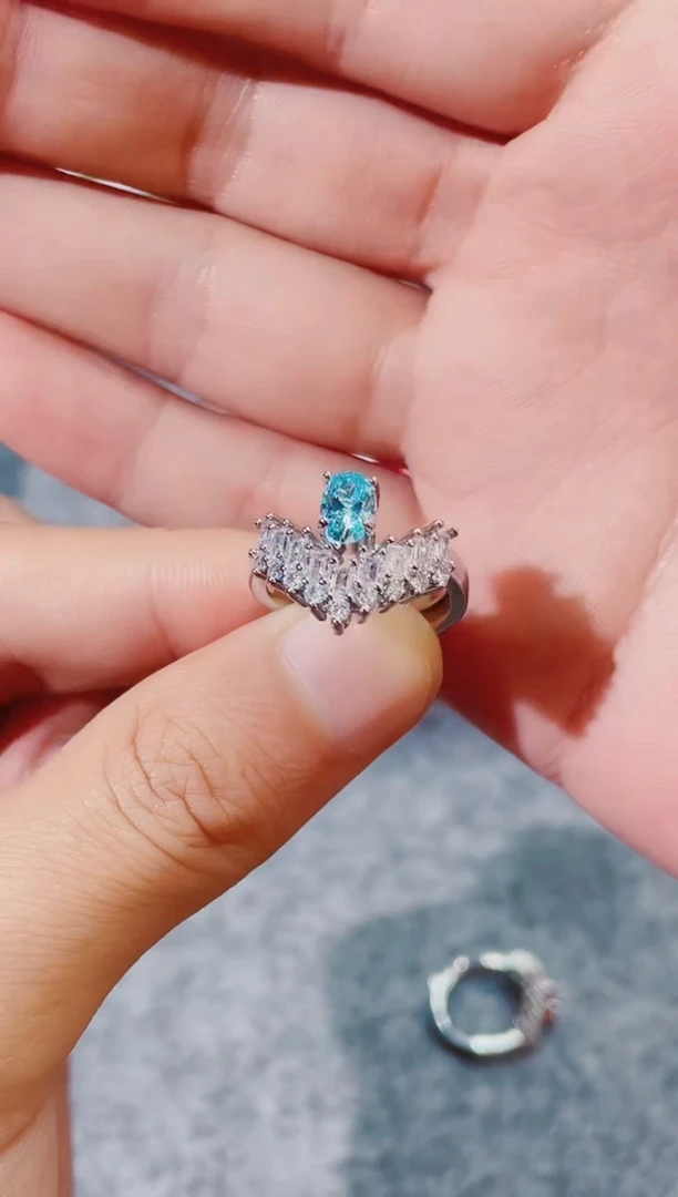 【闪购商品】合成（培育） 海蓝宝石合金海蓝戒指