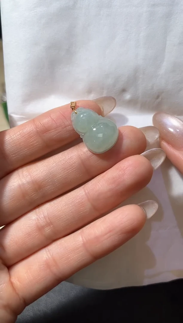 吊坠(不含链)18K金镶嵌翡翠