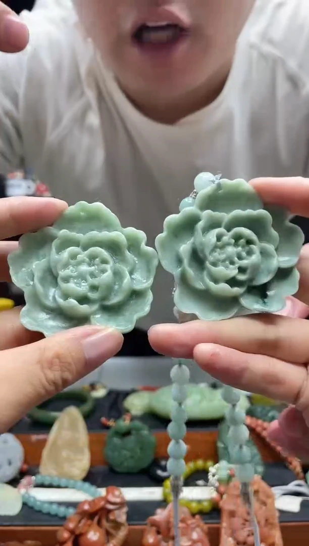 岫玉未镶嵌吊坠·多样性发货*拍一发一