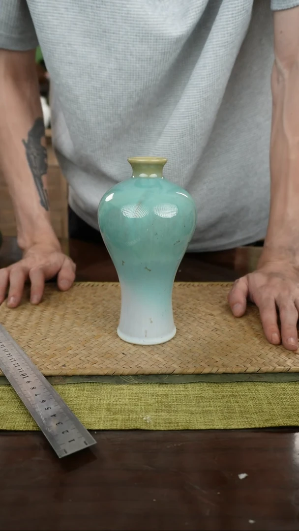 陶瓷一件包邮结晶釉山川淑女瓶微瑕