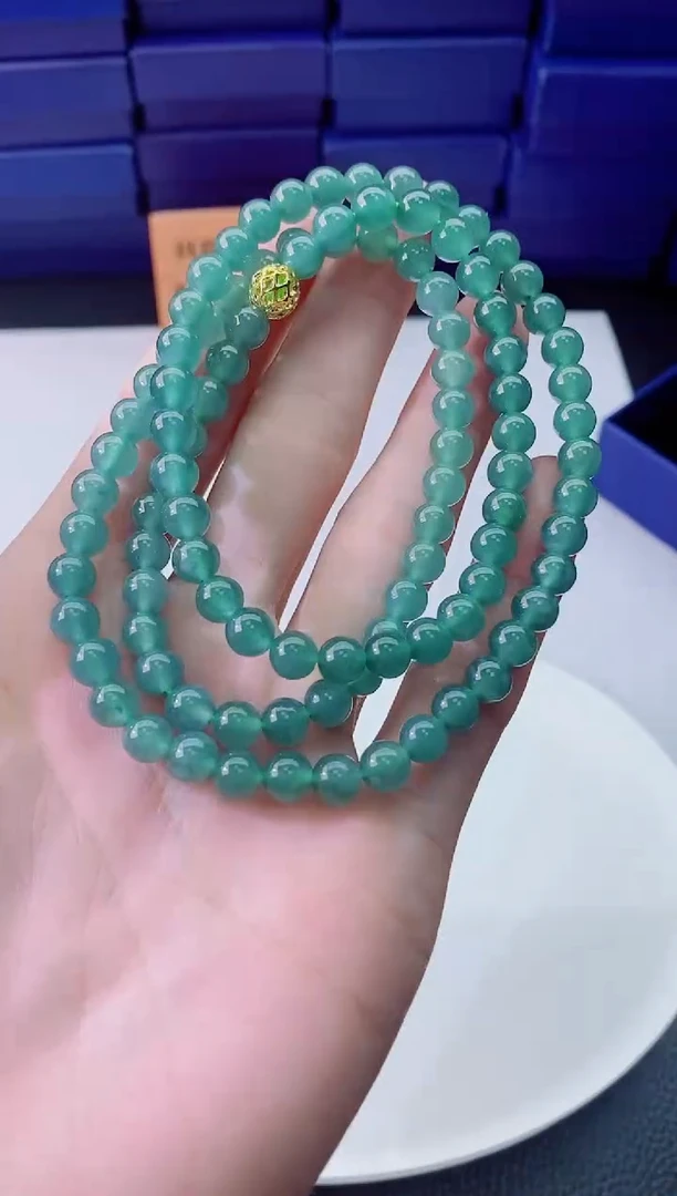 翡翠未镶嵌颈饰1111111111