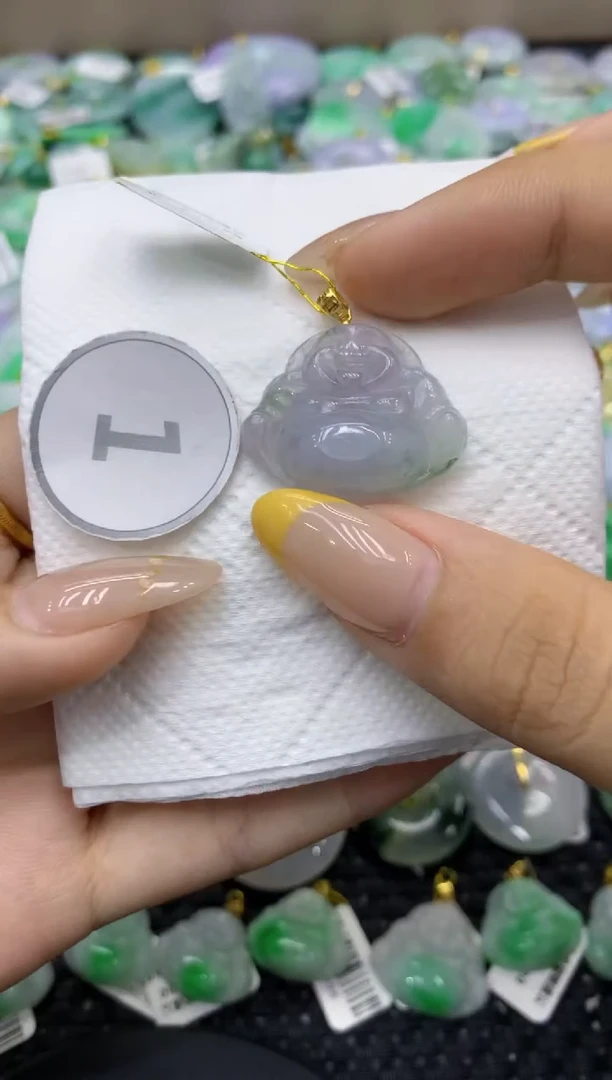 颈饰未镶嵌翡翠天然缅甸翡翠A货