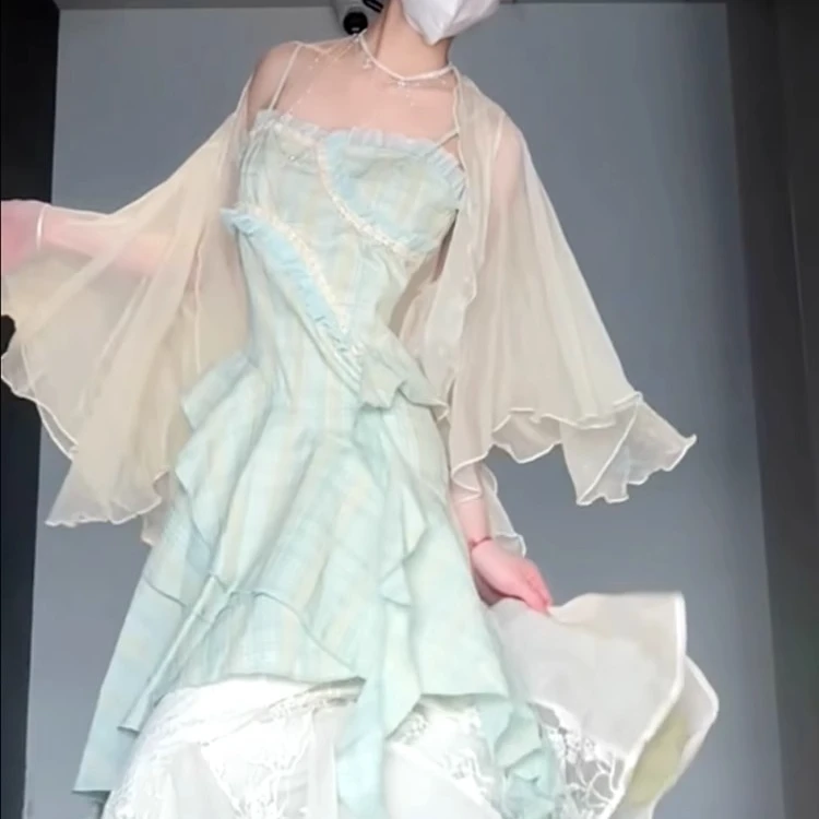 飘逸雪纺防晒衣女夏配吊带裙子外搭披肩薄纱开衫外套透气空调罩衫