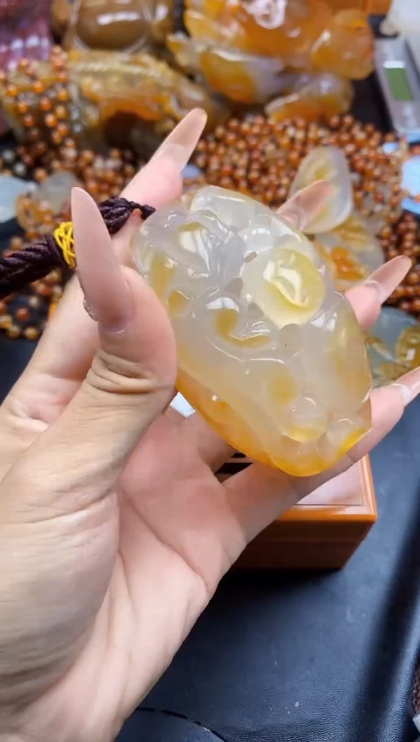 玛瑙/玉髓颈饰未镶嵌ll