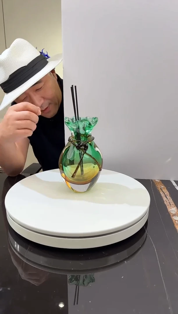 摆件绿金色福袋小香薰瓶