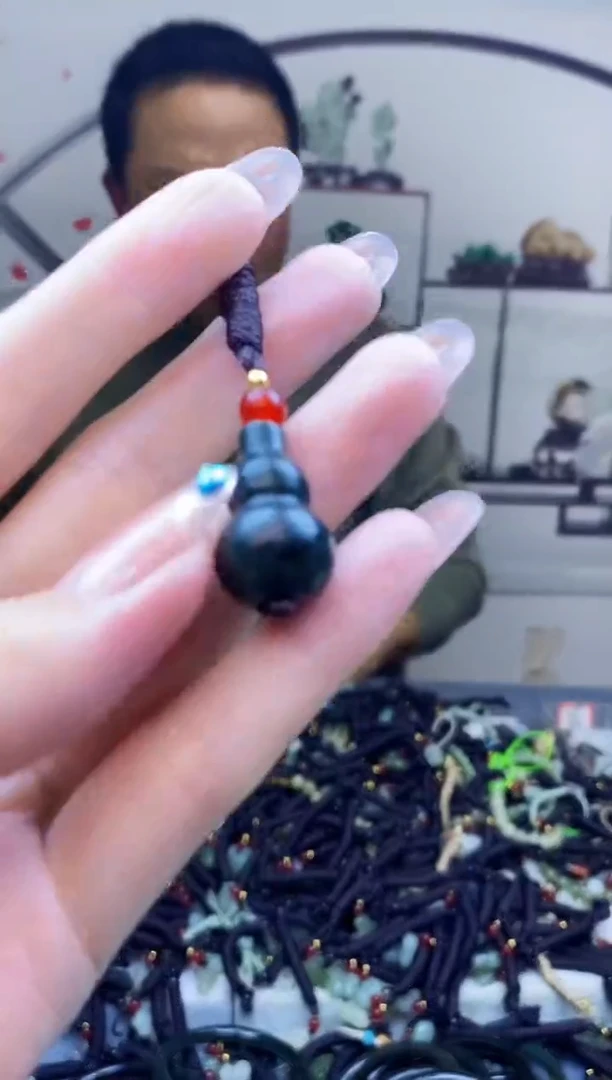 颈饰未镶嵌和田玉多样性发拍一发一