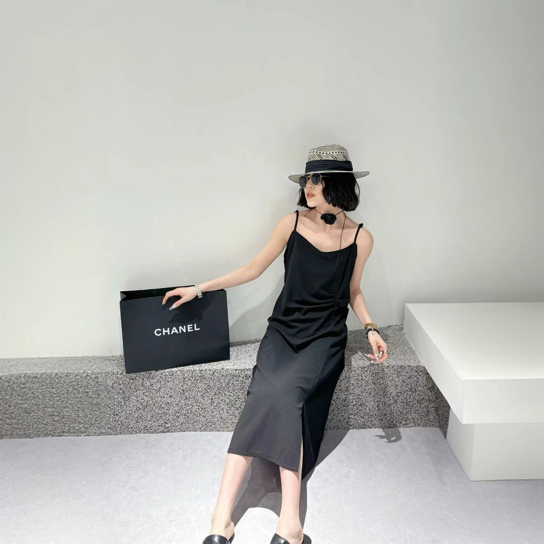 XPP  曼谷仲夏/特体大码270斤设计款前开叉A字版吊带裙50502