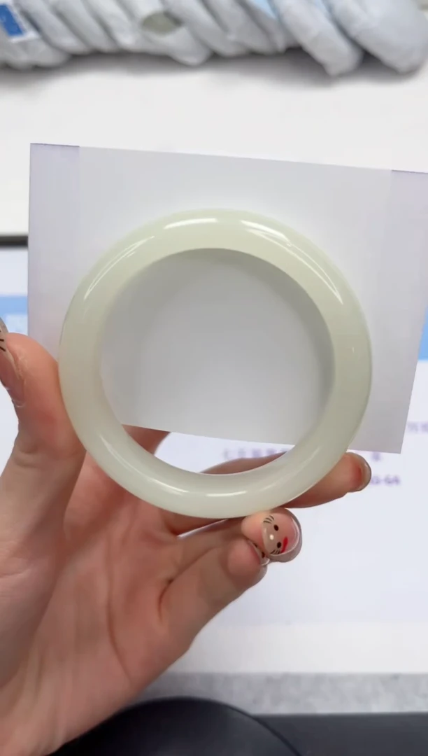 未镶嵌手镯石英质玉298-54.2