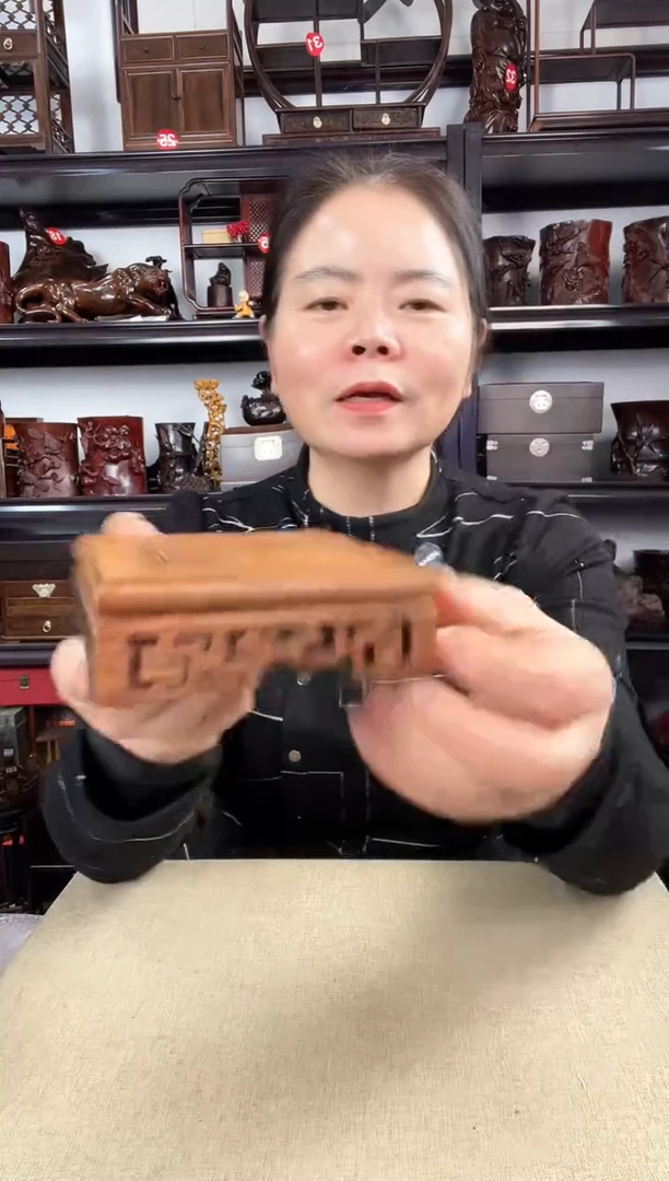 木花梨正方老李红木工艺品