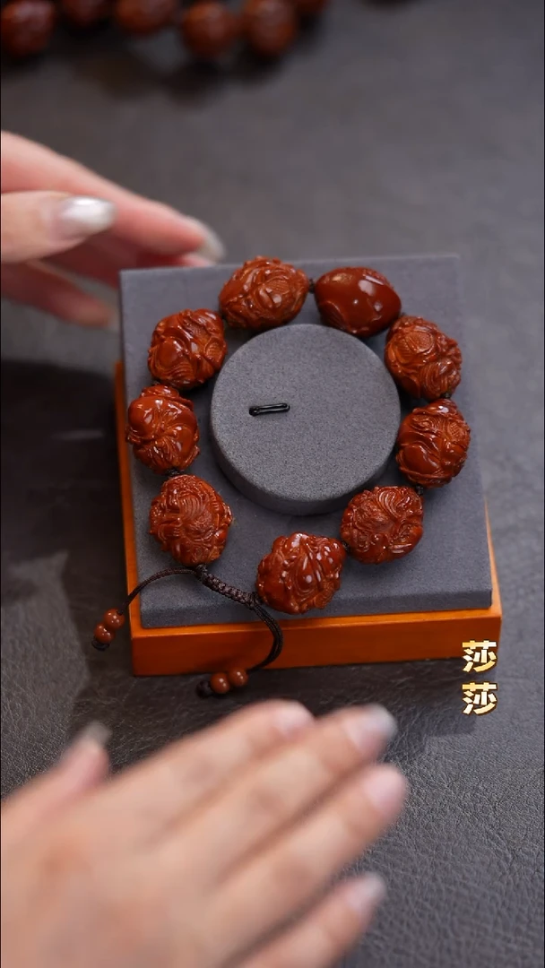 吊坠橄榄核?*行橄榄核