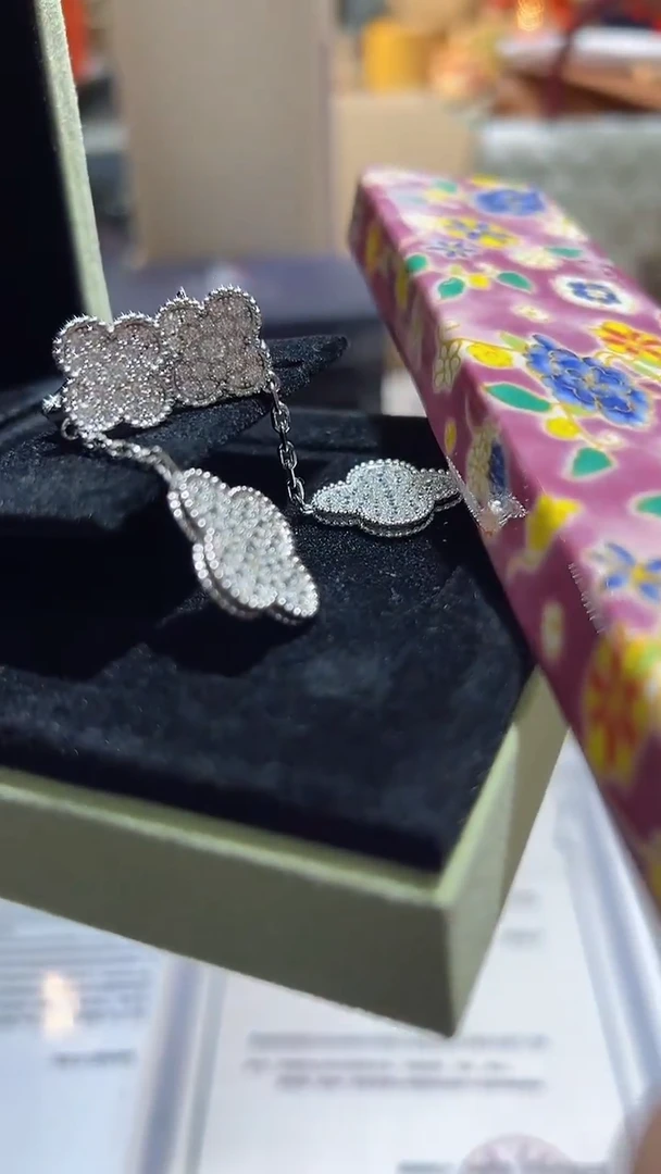 【闪购商品】瓷片正品保真，清库存