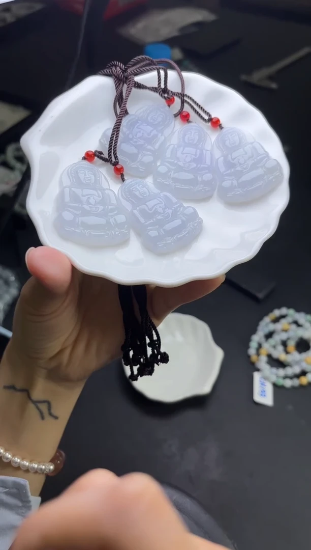 未镶嵌挂件翡翠多样性发一件R703085