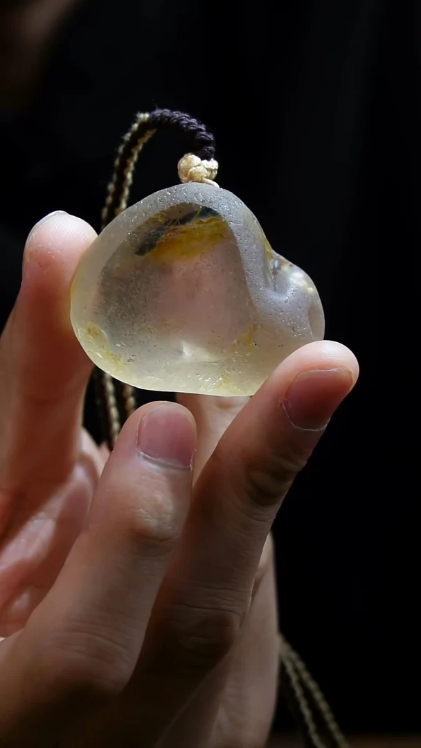 吊坠(赠链)未镶嵌水晶水晶