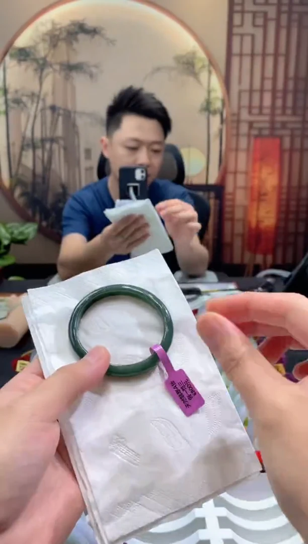 未镶嵌手镯翡翠000058188