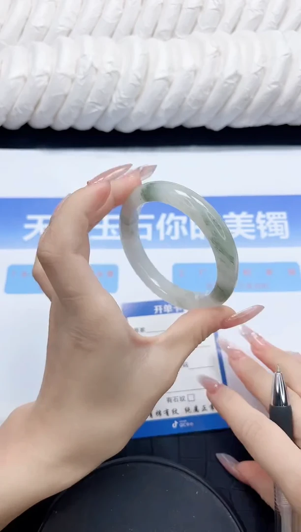 未镶嵌手镯石英质玉1-56