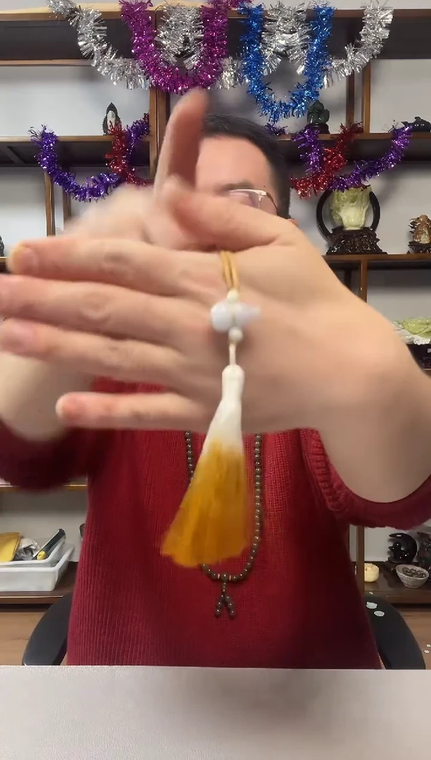 颈饰未镶嵌翡翠葫芦