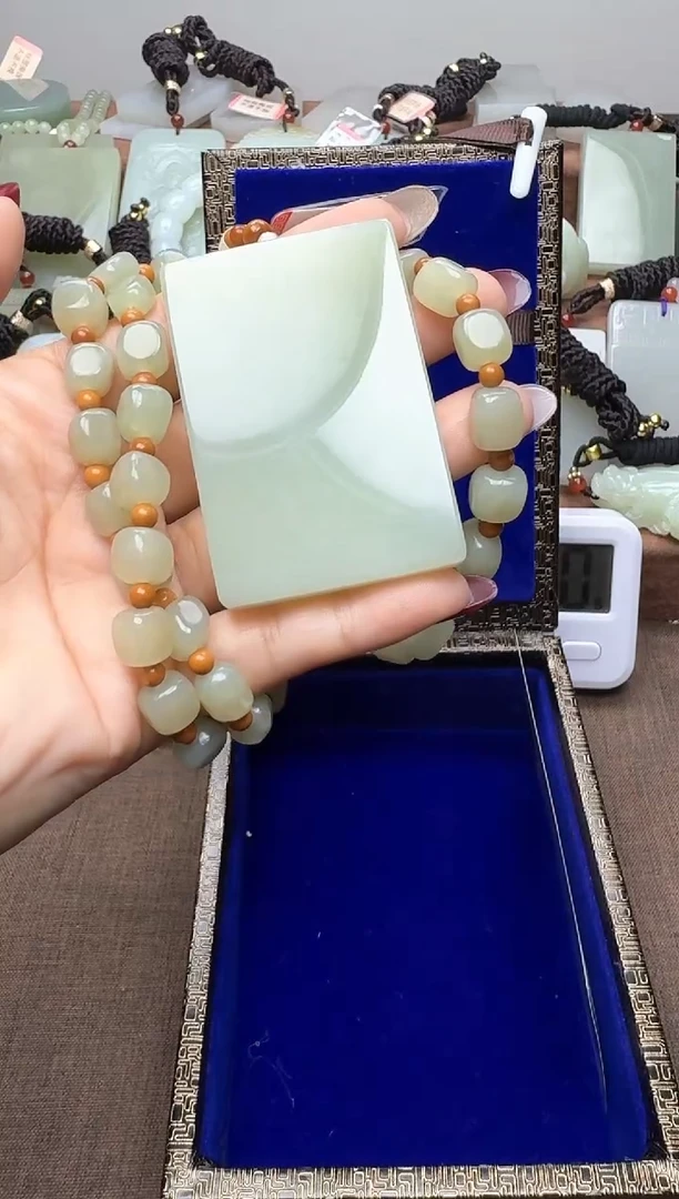 颈饰未镶嵌和田玉@*帝南帝