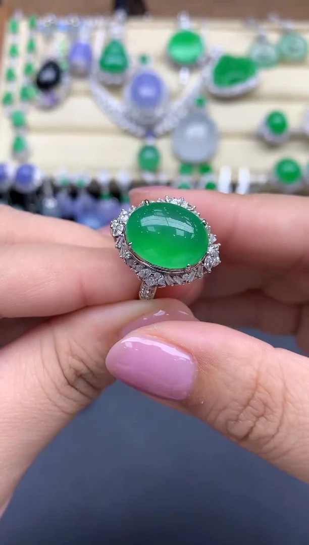 翡翠戒指18K金镶嵌654-中国好珍宝